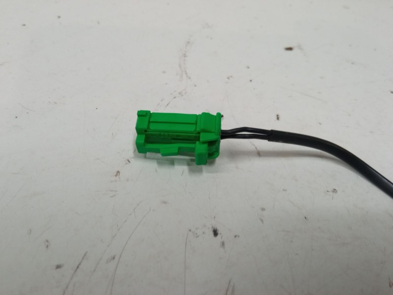 Recambio de anclaje cinturon delantero derecho para jeep renegade suv (bu, b1, bv) 1.6 crd referencia OEM IAM   