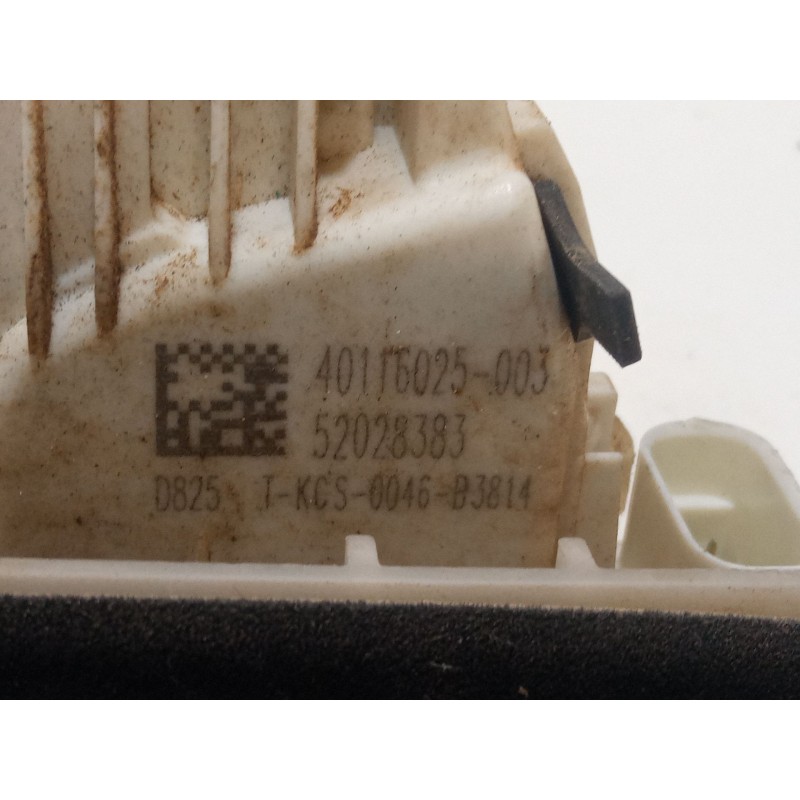 Recambio de cerradura puerta delantera izquierda para jeep renegade suv (bu, b1, bv) 1.6 crd referencia OEM IAM 52028383  