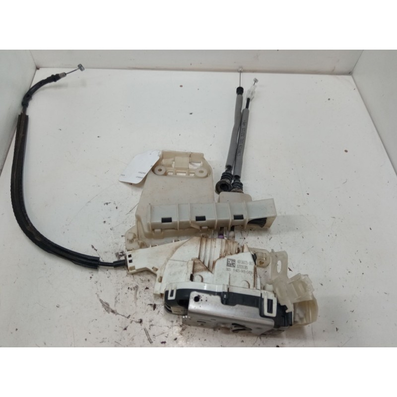 Recambio de cerradura puerta trasera izquierda para jeep renegade suv (bu, b1, bv) 1.6 crd referencia OEM IAM 52028385  