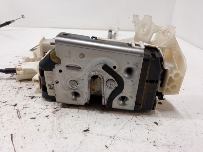 Recambio de cerradura puerta trasera izquierda para jeep renegade suv (bu, b1, bv) 1.6 crd referencia OEM IAM 52028385  