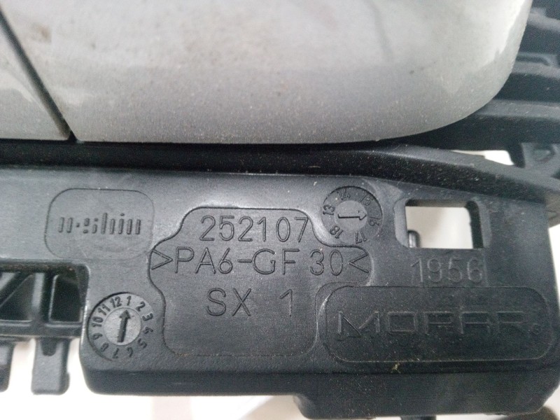 Recambio de maneta exterior puerta delantera izquierda para jeep renegade suv (bu, b1, bv) 1.6 crd referencia OEM IAM   