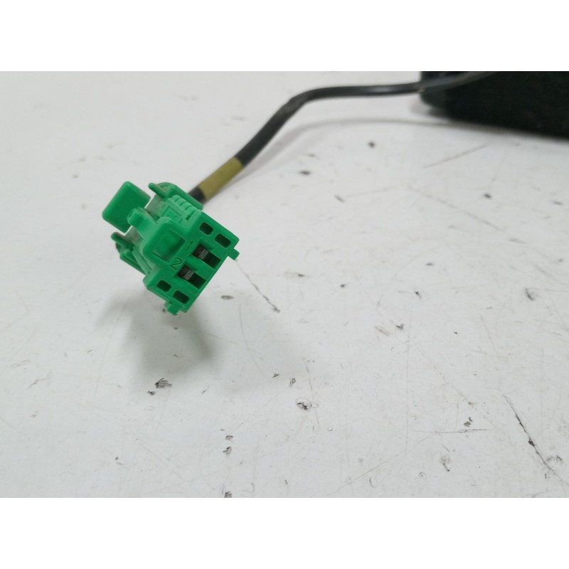 Recambio de anclaje cinturon delantero izquierdo para jeep renegade suv (bu, b1, bv) 1.6 crd referencia OEM IAM   