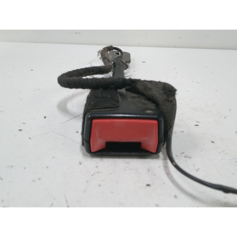 Recambio de anclaje cinturon delantero izquierdo para jeep renegade suv (bu, b1, bv) 1.6 crd referencia OEM IAM   