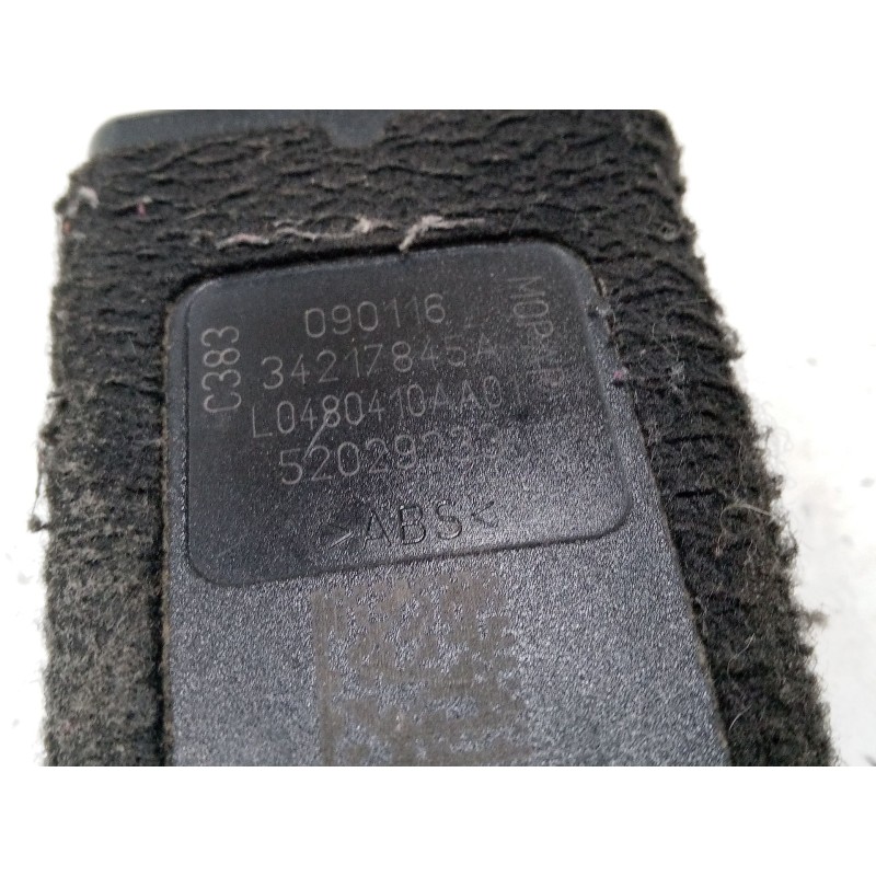 Recambio de anclaje cinturon delantero izquierdo para jeep renegade suv (bu, b1, bv) 1.6 crd referencia OEM IAM   