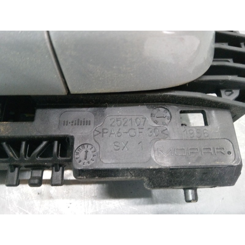 Recambio de maneta exterior puerta trasera izquierda para jeep renegade suv (bu, b1, bv) 1.6 crd referencia OEM IAM   