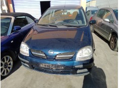 nissan almera tino (v10) del año 2004