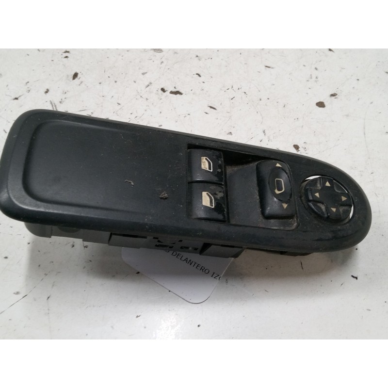 Recambio de mando elevalunas delantero izquierdo para peugeot 308 i (4a_, 4c_) 1.6 hdi referencia OEM IAM 96565186XT  