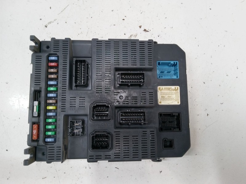 Recambio de bsi para peugeot 308 i (4a_, 4c_) 1.6 hdi referencia OEM IAM 9663798180 P0200 