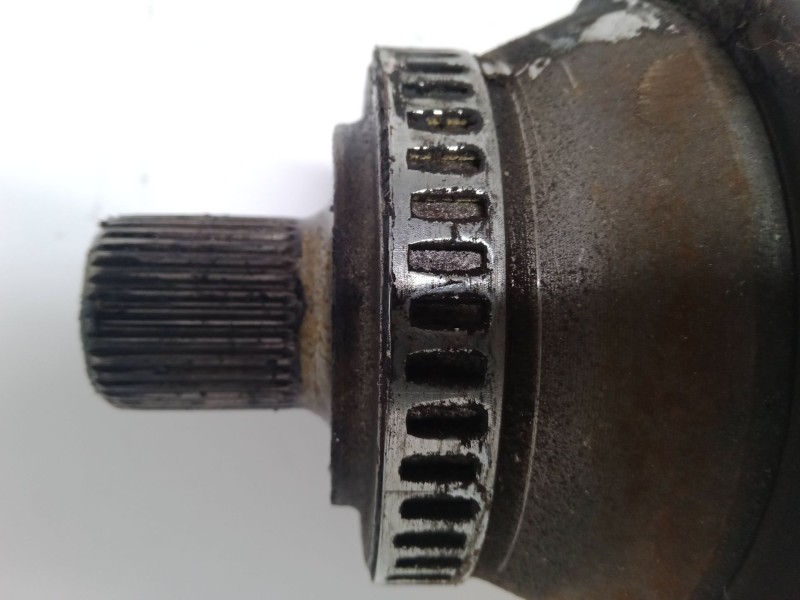 Recambio de transmision delantera izquierda para audi a4 b5 (8d2) 2.4 quattro referencia OEM IAM   
