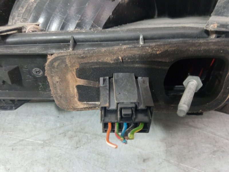 Recambio de piloto trasero izquierdo para ford fiesta v (jh_, jd_) 1.4 16v referencia OEM IAM   