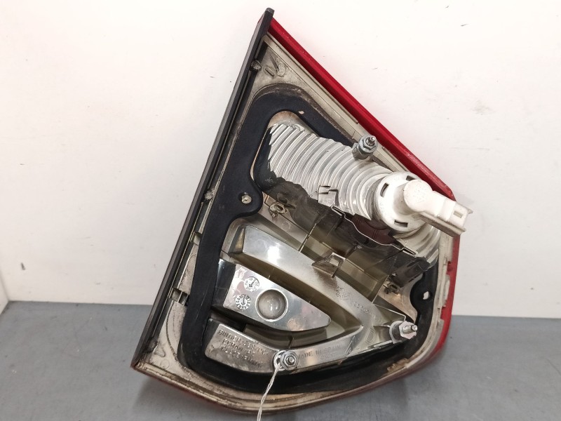 Recambio de piloto trasero porton derecho para citroën c4 picasso i monospace (ud_) 1.6 hdi referencia OEM IAM 9653547677  