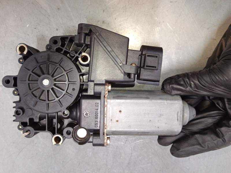 Recambio de motor elevaluna delantero izquierdo para audi a3 (8l1) 1.8 t referencia OEM IAM   