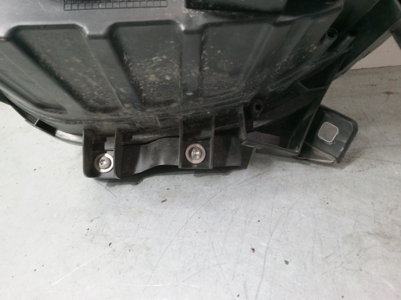 Recambio de faro derecho para fiat doblo cargo (263_) 1.3 d multijet referencia OEM IAM   