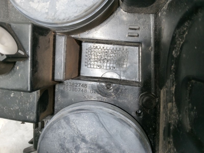 Recambio de faro derecho para fiat doblo cargo (263_) 1.3 d multijet referencia OEM IAM   