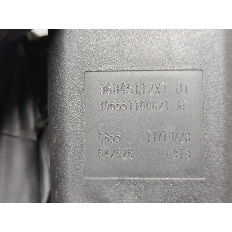 Recambio de anclaje cinturon delantero derecho para citroën c4 picasso i monospace (ud_) 1.6 hdi 110 referencia OEM IAM 96845112