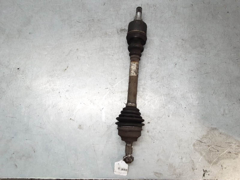 Recambio de transmision delantera izquierda para peugeot 307 cc (3b) 2.0 16v referencia OEM IAM 9637117780  