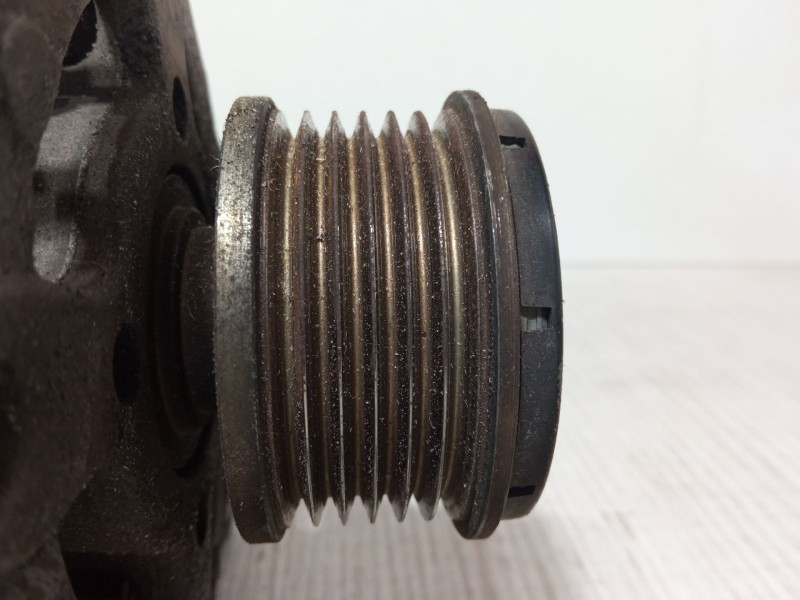 Recambio de alternador para dacia dokker monospace (ke_) 1.5 dci / blue dci 75 (keaj, keah, kejw) referencia OEM IAM 231002949R-