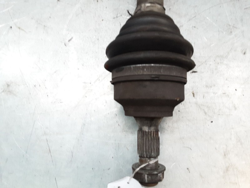 Recambio de transmision delantera izquierda para peugeot 307 cc (3b) 2.0 16v referencia OEM IAM 9637117780  