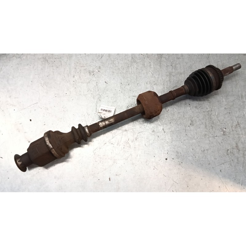 Recambio de transmision delantera derecha para renault clio ii (bb_, cb_) 1.4 16v (b/cb0p, bb13) referencia OEM IAM 8200274166  