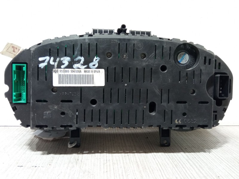 Recambio de cuadro instrumentos para seat ibiza iii (6l1) 1.4 16v referencia OEM IAM 110080104009A  