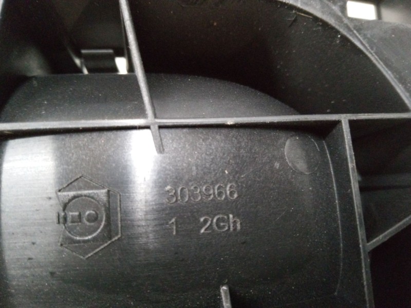 Recambio de maneta interior puerta delantera izquierda para peugeot 207/207+ (wa_, wc_) 1.4 16v referencia OEM IAM   