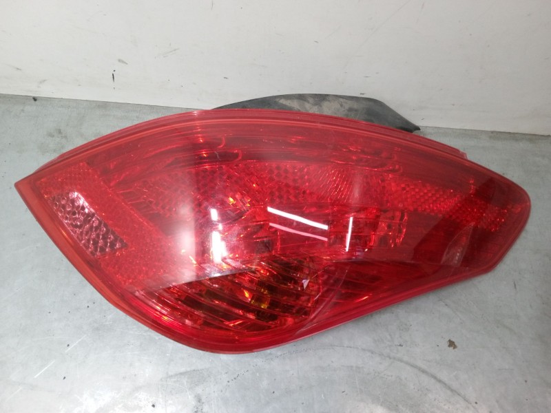 Recambio de piloto trasero derecho para peugeot 308 i (4a_, 4c_) 1.6 hdi referencia OEM IAM   