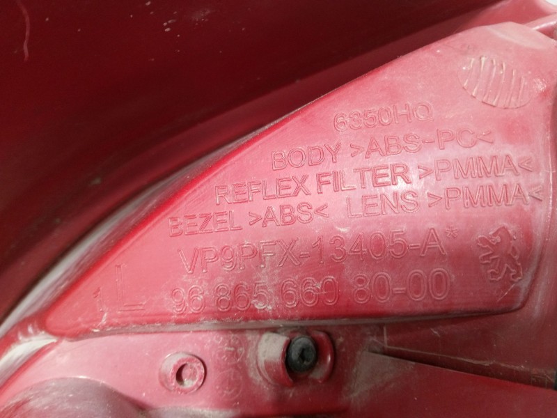 Recambio de piloto trasero izquierdo para peugeot 207/207+ (wa_, wc_) 1.4 16v referencia OEM IAM   