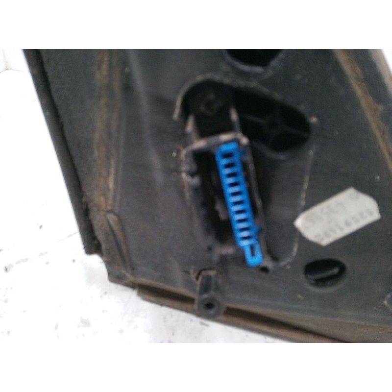 Recambio de retrovisor electrico izquierdo para renault clio ii (bb_, cb_) 1.4 16v (b/cb0p, bb13) referencia OEM IAM   