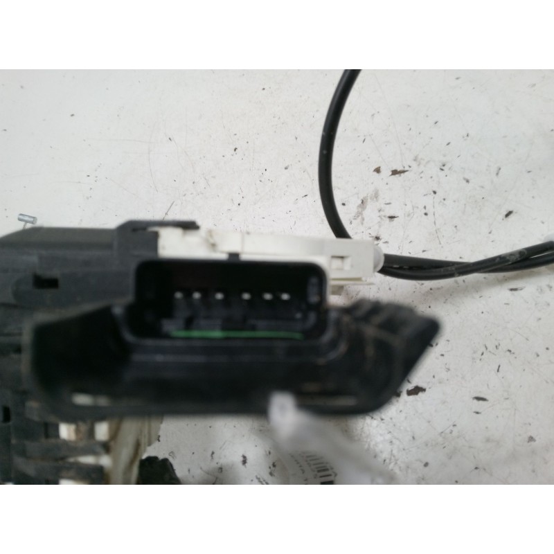 Recambio de cerradura puerta trasera izquierda para peugeot 308 i (4a_, 4c_) 1.6 hdi referencia OEM IAM 567163  
