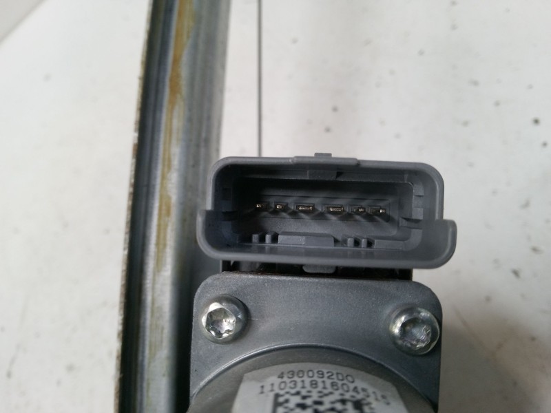 Recambio de elevalunas electrico delantero izquierdo para citroën c4 ii (nc_) 1.6 hdi 90 referencia OEM IAM   