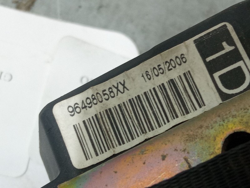 Recambio de cinturon seguridad delantero derecho para peugeot 207/207+ (wa_, wc_) 1.6 hdi referencia OEM IAM 96498058XX  