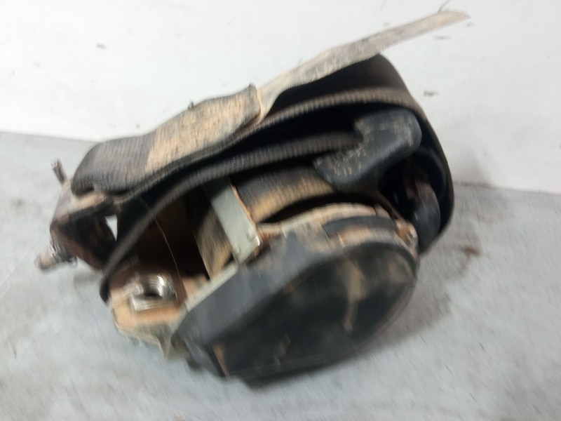 Recambio de cinturon seguridad trasero izquierdo para opel combo tour 1.3 cdti 16v referencia OEM IAM   