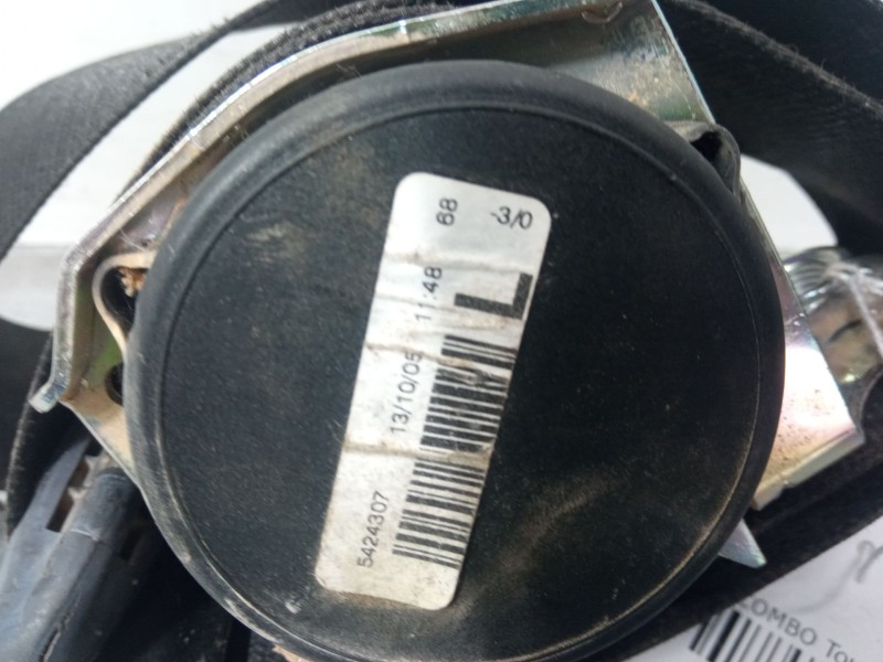 Recambio de cinturon seguridad delantero izquierdo para opel combo tour 1.3 cdti 16v referencia OEM IAM   