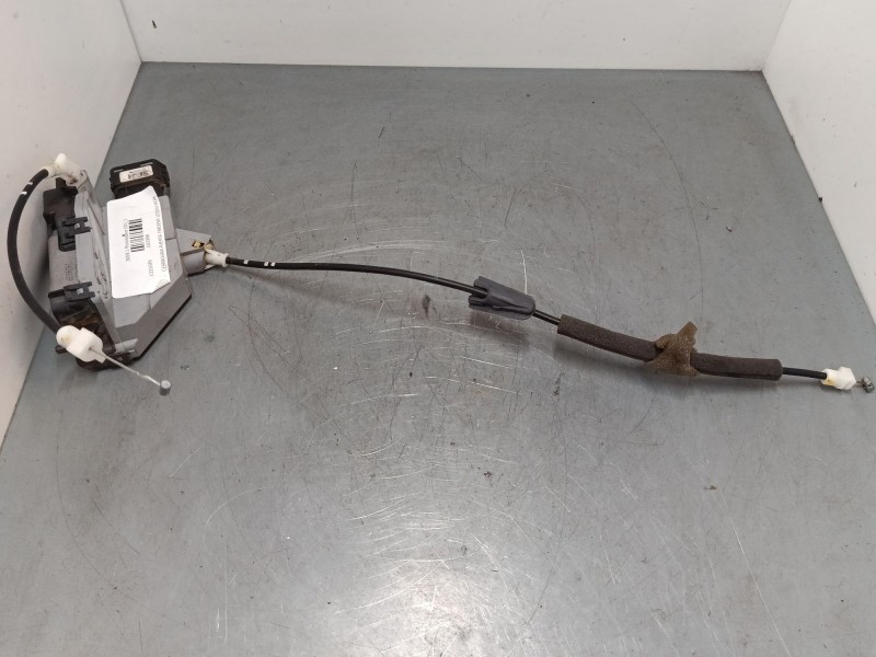 Recambio de cerradura puerta trasera izquierda para peugeot 3008 i monospace (0u_) 1.6 thp referencia OEM IAM 724539  