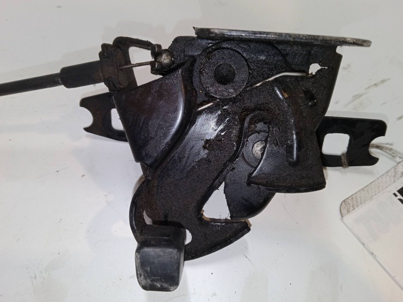 Recambio de cerradura capo para volkswagen polo (6n2) 1.4 referencia OEM IAM   