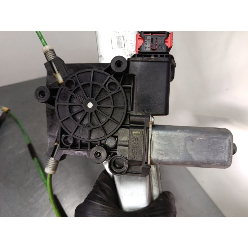 Recambio de elevalunas electrico delantero derecho para opel corsa d (s07) 1.4 (l08, l68) referencia OEM IAM   
