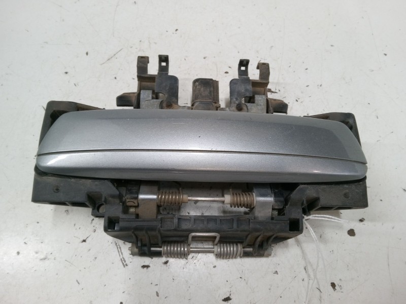 Recambio de maneta exterior puerta trasera izquierda para audi a8 d3 (4e2, 4e8) 3.0 tdi quattro referencia OEM IAM 4E0949137  
