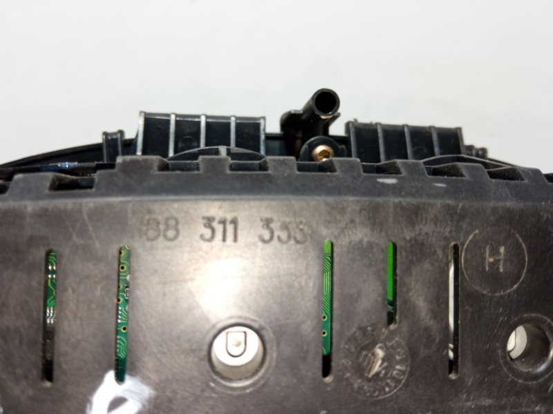 Recambio de cuadro instrumentos para seat ibiza iii (6l1) 1.4 16v referencia OEM IAM 110080104009A  