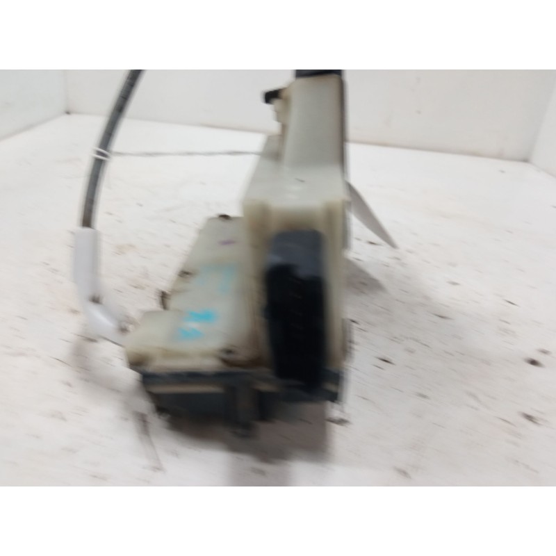 Recambio de cerradura puerta delantera derecha para citroën c4 ii (nc_) 1.6 hdi 90 referencia OEM IAM   