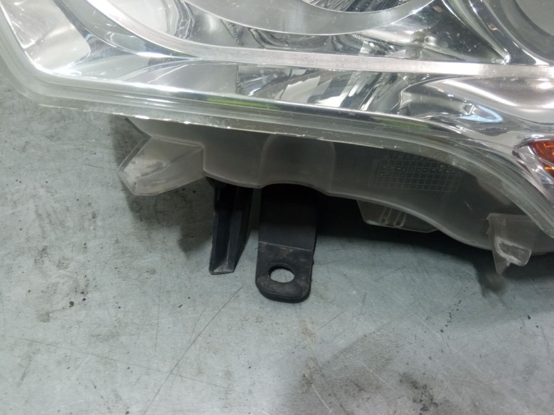 Recambio de faro izquierdo para citroën c4 ii (nc_) 1.6 hdi 90 referencia OEM IAM   