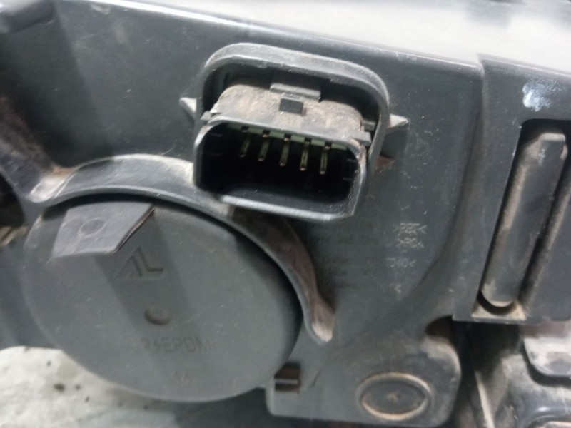 Recambio de faro izquierdo para citroën c4 ii (nc_) 1.6 hdi 90 referencia OEM IAM   