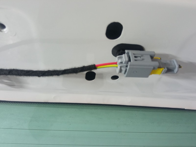 Recambio de porton trasero para citroën c4 ii (nc_) 1.6 hdi 90 referencia OEM IAM 8701FQ  