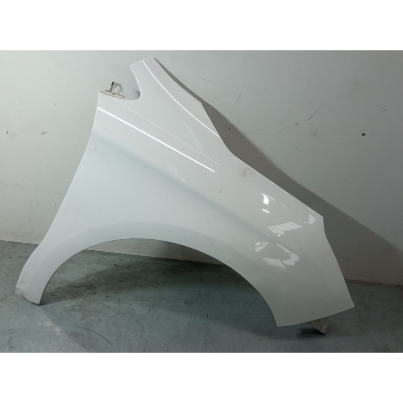 Recambio de aleta delantera derecha para citroën c4 ii (nc_) 1.6 hdi 90 referencia OEM IAM 7841AX  