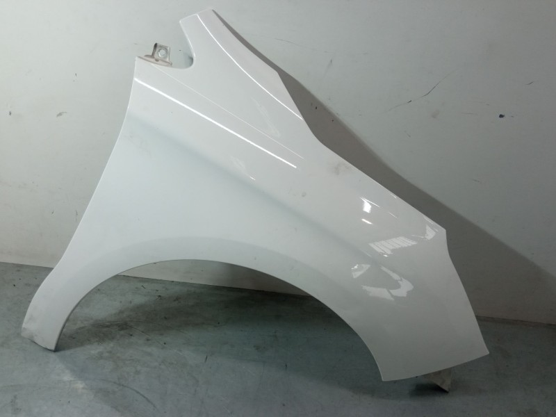 Recambio de aleta delantera derecha para citroën c4 ii (nc_) 1.6 hdi 90 referencia OEM IAM 7841AX  