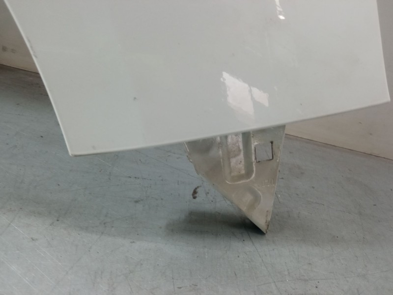 Recambio de aleta delantera derecha para citroën c4 ii (nc_) 1.6 hdi 90 referencia OEM IAM 7841AX  