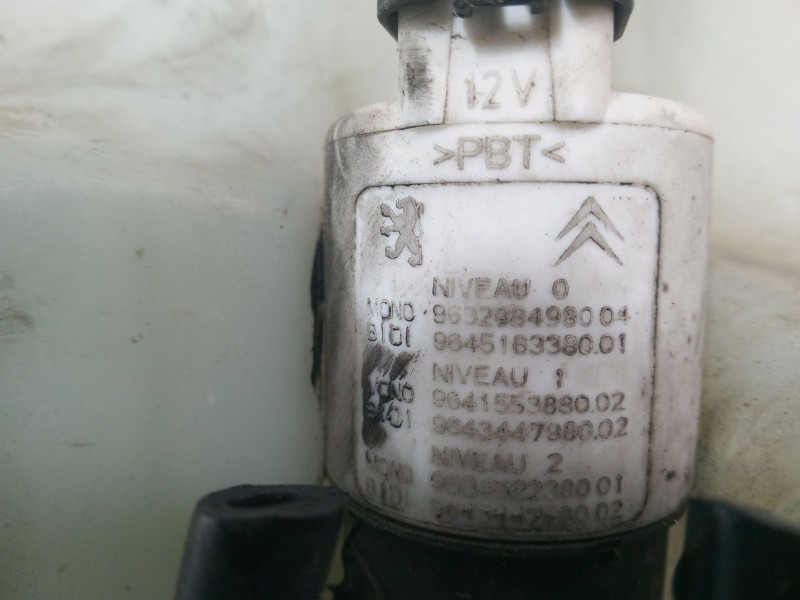 Recambio de deposito limpiaparabrisas para citroën c4 ii (nc_) 1.6 hdi 90 referencia OEM IAM 9671317080 78662B0208 