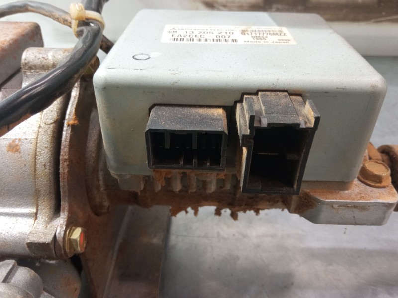 Recambio de columna direccion electrica para opel combo tour 1.3 cdti 16v referencia OEM IAM 13205208AJ 13205210 