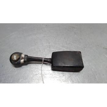 ANCLAJE CINTURON DELANTERO IZQUIERDO 