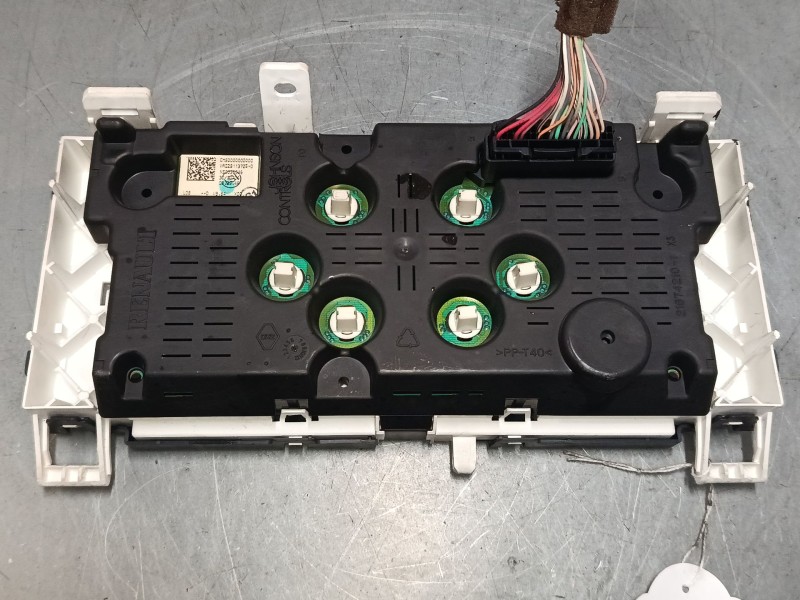 Recambio de cuadro instrumentos para renault modus / grand modus (f/jp0_) 1.4 (jp01, jp0j) referencia OEM IAM 8200495303  