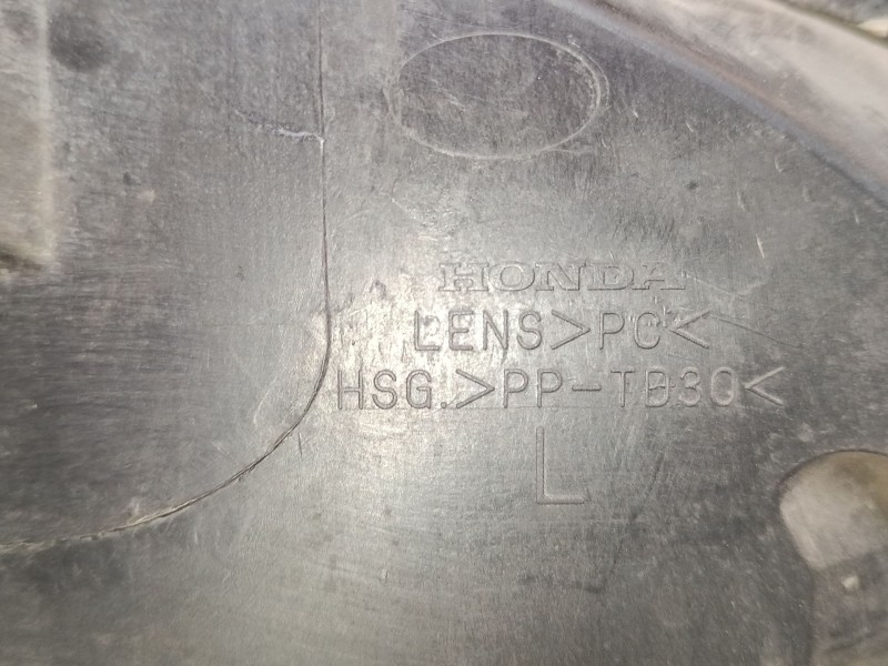 Recambio de faro izquierdo para honda fr-v (be) 1.7 (be1) referencia OEM IAM   